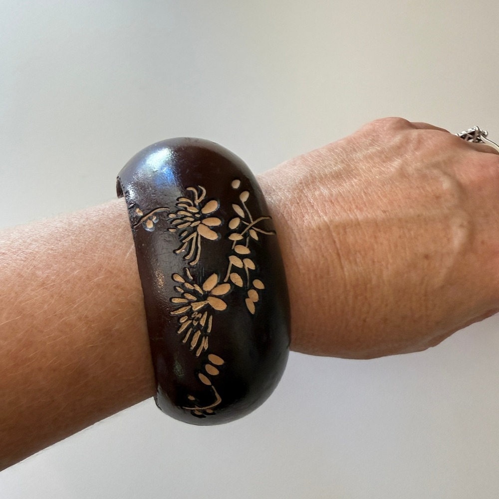 Vintage Hand Carved Dark Brown Wood Floral Bangle Bracelet Chunky Boho Ethnic